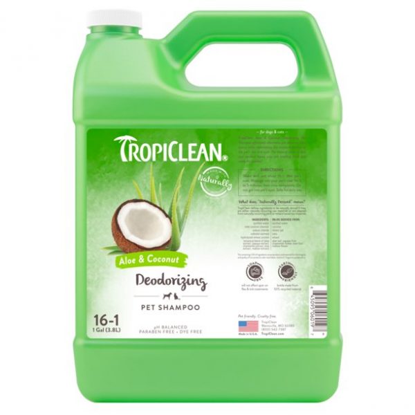 TropiClean Aloe & Coconut Deodorizing Pet Shampoo